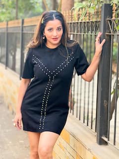 कभी ब्लैक आउटफिट तो कभी रेड में बेहद कातिलाना दिखीं मोनालिसा, देखें तस्वीरें