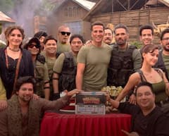 Akshay Kumar : 18-20 कलाकारांची फौज अन् अनलिमिटेड कॉमेडी; अक्षय कुमारचा आगामी चित्रपट कोणता?  सिनेमाचा टीझर रिलीज