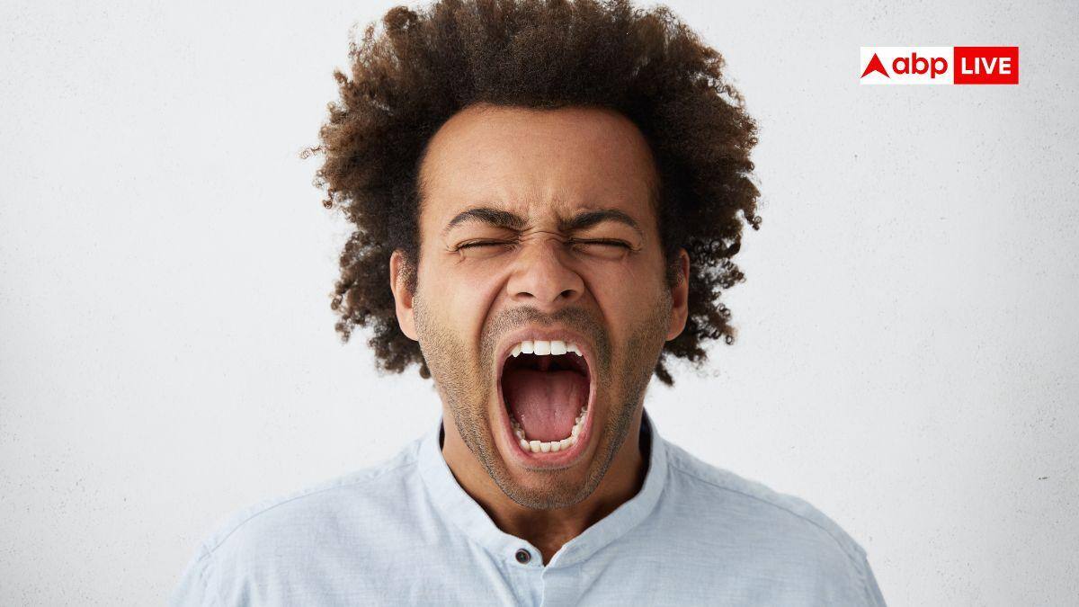 सपने में चिल्लाने पर भी क्यों नहीं निकलती है आवाज, क्या है इसके पीछे का साइंस