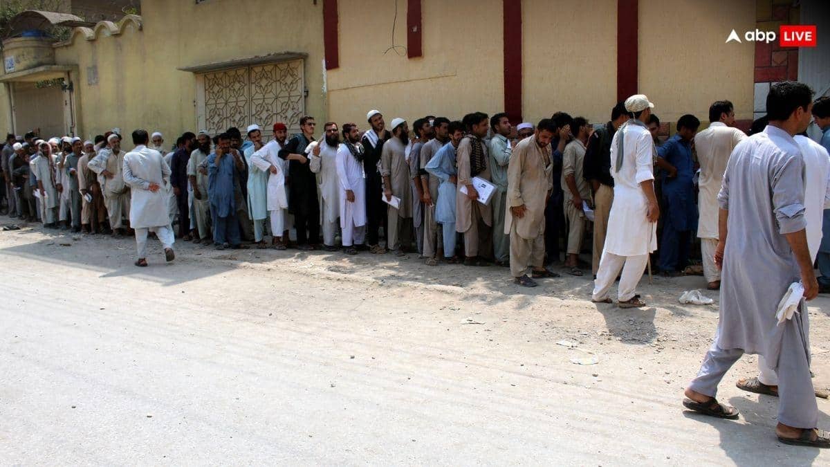 लाखों को बाहर निकाला, अब भी पाकिस्तान में रह रहे कितने अफगान? UNHRC की रिपोर्ट में खुलासा