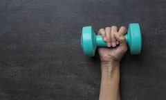 कलाई की कमजोरी न करें नजरअंदाज, रोज करें ये 5 एक्सरसाइज जो आपके रिस्ट को करेगी मजबूत