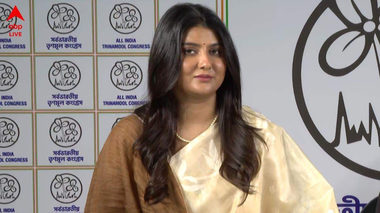 Parno Mitra : কোন খারাপ অভিজ্ঞতা থেকে ফুল বদল ? বিজেপি থেকে তৃণমূলে যোগ দিয়ে যা জানালেন পার্নো মিত্র...