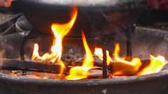 बिहार: छपरा में अंगीठी जलाकर सो रहा था परिवार, 4 की दर्दनाक मौत, 3 की हालत गंभीर