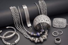 Gold Silver Rate Today: ਆਮ ਜਨਤਾ ਨੂੰ ਵੱਡਾ ਝਟਕਾ, ਇੱਕ ਦਿਨ 'ਚ 17000 ਰੁਪਏ ਮਹਿੰਗੀ ਹੋਈ ਚਾਂਦੀ; ਤੋੜੇ ਸਾਰੇ ਰਿਕਾਰਡ...