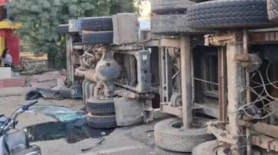 ਤੜਕ ਸਵੇਰੇ ਵਾਪਰਿਆ ਵੱਡਾ ਹਾਦਸਾ, ਪੰਜਾਬ ਰੋਡਵੇਜ਼ ਬੱਸ ਦੀ ਟਰਾਲੇ ਨਾਲ ਭਿਆਨਕ ਟੱਕਰ: 12 ਯਾਤਰੀ ਹੋਏ ਜ਼ਖਮੀ; ਲੋਕ ਬੋਲੇ- ਬੱਸ ਡਰਾਈਵਰ ਤੇਜ਼...