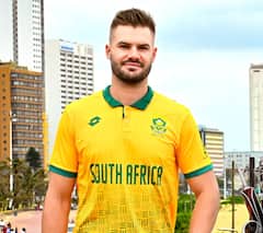 Year Ender 2025: इस साल इंटरनेशनल क्रिकेट में सबसे ज्यादा कैच पकड़ने वाले 5 खिलाड़ी, लिस्ट में कोई भारतीय शामिल नहीं