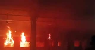 टाटा–एर्नाकुलम एक्सप्रेस में भीषण आग, दो डिब्बे खाक, अफरातफरी के बीच शव बरामद