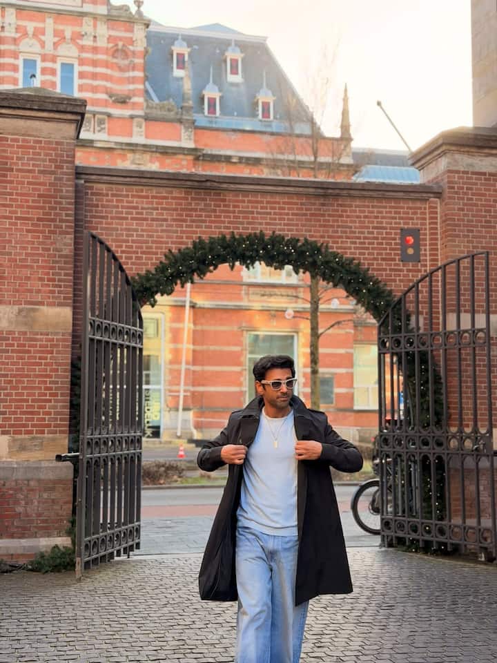 एक्टर पुलकित सम्राट आज 29 दिसंबर को अपना 42वां बर्थडे सेलिब्रेट कर रहे हैं.