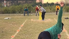ABP Live Off The Field: Gully Cricket Swing Wizard Shows Off Stunning Skill