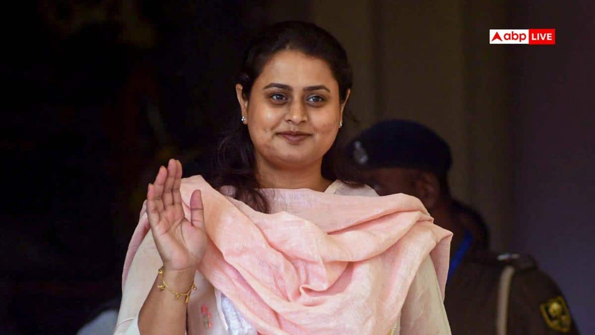 बिहार की खेल मंत्री श्रेयसी सिंह ने अपनी शादी को लेकर तोड़ी चुप्पी, कहा- '... तो सबको मिलेगा निमंत्रण'