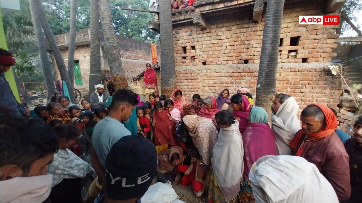 नवादा: बंद कमरे में अंगीठी ने छीनी दो जिंदगियां, तीन की हालत नाजुक