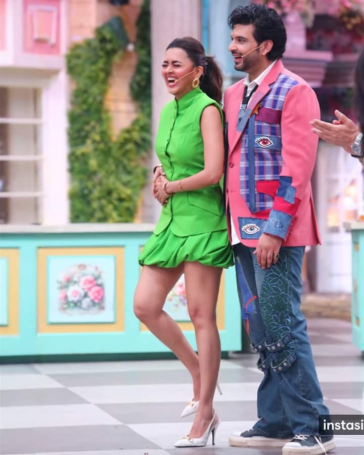 तेजस्वी प्रकाश ने इस बात को कंफर्म करते हुए कहा था- हां, ऐसे बोल तो रहे हैं. हम ऐसी बातें कर रहे हैं, लेकिन देखते हैं कि क्या होता है.