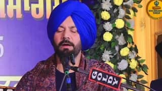 Punjabi Singer Jasbir Jassi: ਜਸਬੀਰ ਜੱਸੀ ਵੱਲੋਂ ਕੀਰਤਨ ਕਰਨ 'ਤੇ ਛਿੜਿਆ ਵਿਵਾਦ, ਜੱਥੇਦਾਰ ਗੱੜਗਜ ਨੇ ਜਤਾਇਆ ਇਤਰਾਜ਼, ਲੋਕ ਬੋਲੇ- ਪਹਿਲਾ ਪੂਰੇ ਗੁਰੂ ਸਿੱਖ ਬਣੋ...