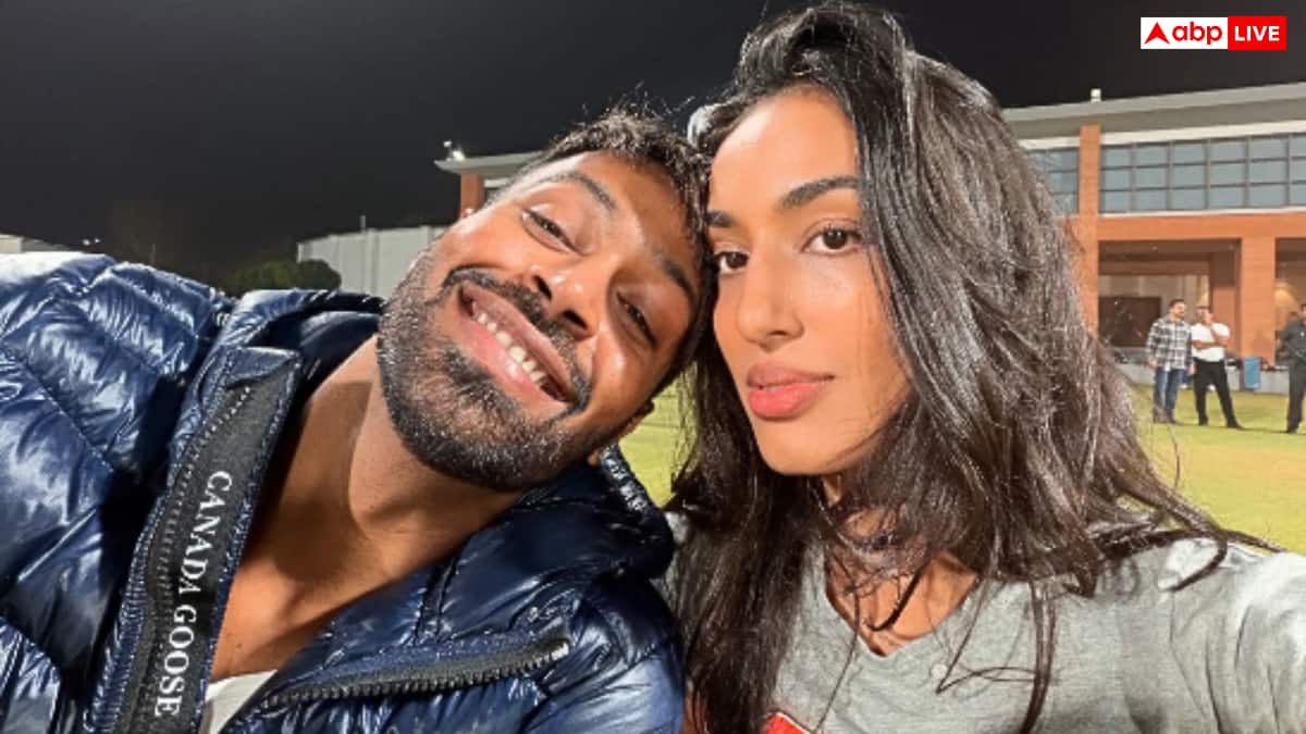 न्यू ईयर से पहले गर्लफ्रेंड माहिका संग रोमांटिक हुए हार्दिक पांड्या, शेयर की क्यूट फोटो