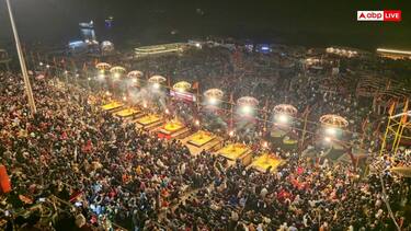 Varanasi News: गोवा-मनाली या शिमला नहीं... काशी बनी पर्यटकों की पहली पसंद, 10 गुना ज्यादा भीड़