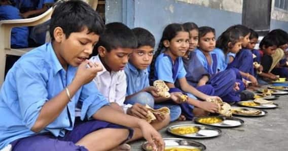 ਸਕੂਲਾਂ ‘ਚ ਮਿਲਣ ਵਾਲੇ Mid Day Meal ਦੇ ਹਫਤਾਵਾਰੀ ਮੀਨੂ ‘ਚ ਹੋਇਆ ਬਦਲਾਅ, ਦੇਖੋ