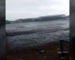 શિયાળામાં રેઈનકોટ પહેરવો પડશે! સૌરાષ્ટ્રમાં વાતાવરણ પલટાયું, 4 જિલ્લામાં તૂટી પડ્યો વરસાદ