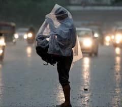 Rain Alert: ਪੰਜਾਬ ‘ਚ ਅੱਜ ਅਤੇ ਕੱਲ੍ਹ ਮੀਂਹ ਦਾ ਅਲਰਟ, ਸੰਘਣੇ ਕੋਹਰੇ ਕਾਰਨ 4 ਜ਼ਿਲ੍ਹਿਆਂ ‘ਚ ਜ਼ੀਰੋ ਵਿਜ਼ੀਬਿਲਟੀ, ਲੋਕਾਂ ਨੂੰ ਸਾਵਧਾਨ ਰਹਿਣ ਦੀ ਸਲਾਹ