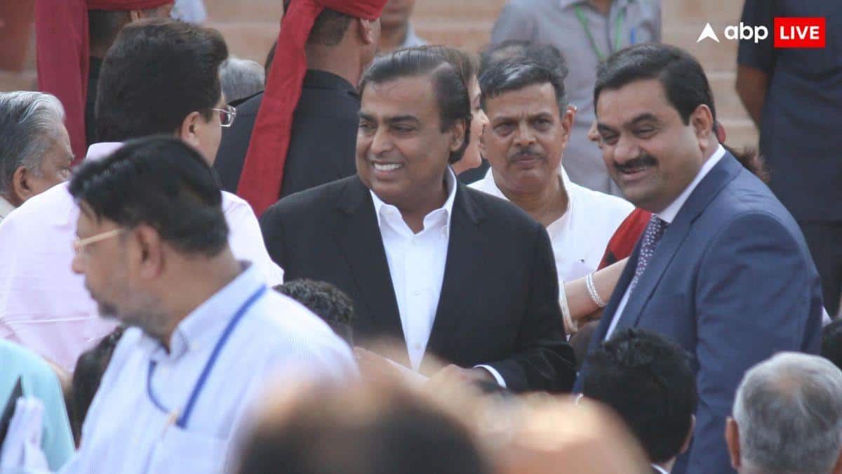 जाते-जाते बेहिसाब कमाई करा गया साल 2025... अंबानी से लेकर अडानी, बिड़ला सबकी बढ़ी खूब दौलत