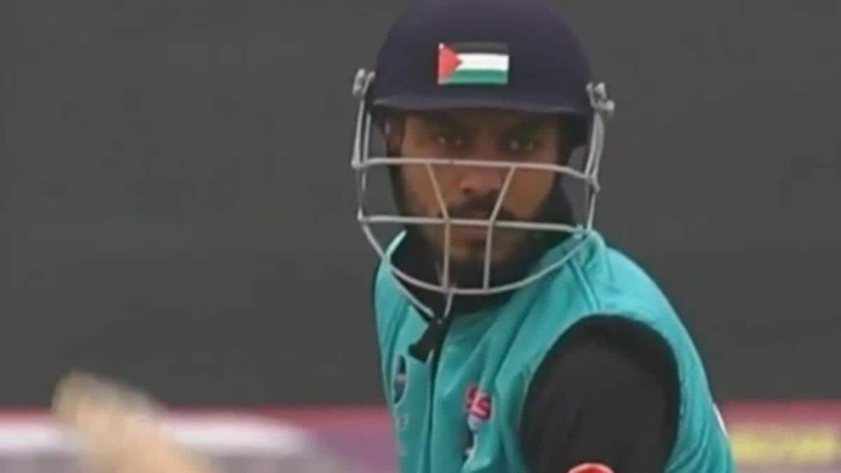 Kashmiri Cricketer Plays Domestic Match In Jammu With Palestine Flag On Helmet, Police Take Action