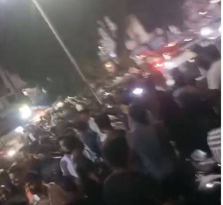 पुण्यातील शास्त्री रोडवर स्पर्धा परीक्षा विद्यार्थ्यांनी हे आंदोलन सुरु केले आहे.