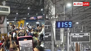 मुंबई रेलवे स्टेशन पर अनोखा न्यू ईयर सेलिब्रेशन, रात 12 बजते ही ट्रेनों के लोको पायलट्स ने हॉर्न बजाकर किया नए साल का स्वागत