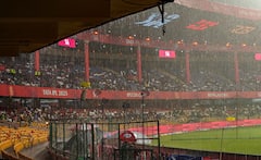 IPL 2026: চিন্নাস্বামীতে আরসিবির খেলা নিয়ে ঘোর সংশয়, তবে আইপিএল ২০২৬-এ হোম গ্রাউন্ডে বদলাতে পারে আরেক দলও