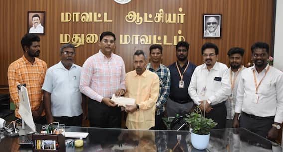 மதுரை ஆட்சியர் நெகிழ்ச்சி.. 4 வருடங்களுக்குப் பிறகு குடும்பத்துடன் இணைந்த மனநலம் பாதிக்கப்பட்டவர் !