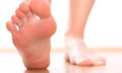 अगर आपको भी पैरों में दिखें ये 5 बदलाव, तो हो सकती है दिल से लेकर किडनी की समस्याएं