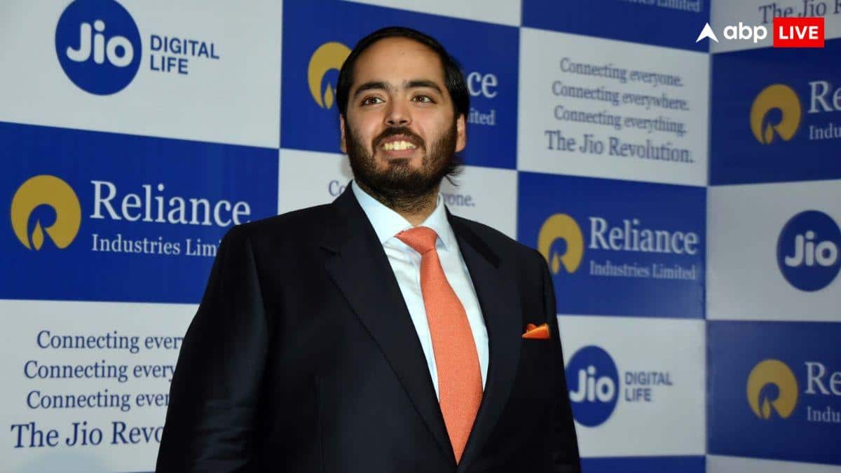 कभी भक्ति में डूबे तो कभी कॉर्पोरेट फ्रंट पर एक्टिव, 2025 में दिखी अनंत अंबानी के अनोखे व्यक्तित्व की झलक