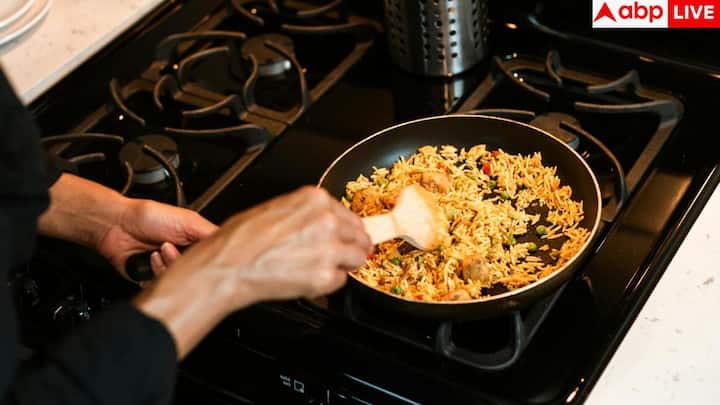 According to Swiggy's year-end report, Indians ordered around 9.3 crore biryani on the platform in the year 2025. This was the tenth consecutive year that biryani became the most ordered dish. The report said that trends kept changing, but people's love for biryani always remained the same.