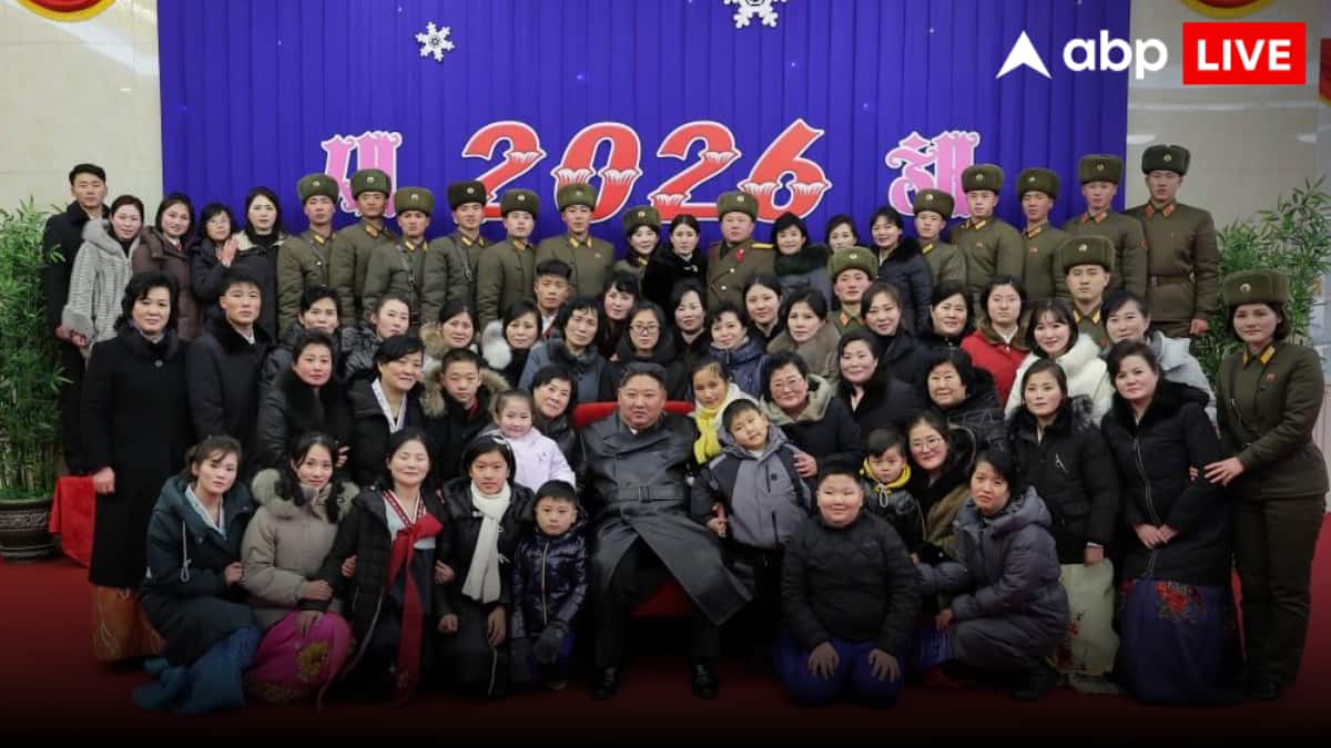 Kim Jong Un: फैमिली संग 'ऑल ब्लैक' में नजर आया तानाशाह! 1.5 लाख लोगों के संग मनाया नए साल का जश्न, दुनिया को दिखाई ताकत