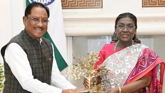 CM विष्णुदेव साय ने राष्ट्रपति द्रौपदी मुर्मू से की मुलाकात, 'बस्तर पंडुम 2026' में किया आमंत्रित