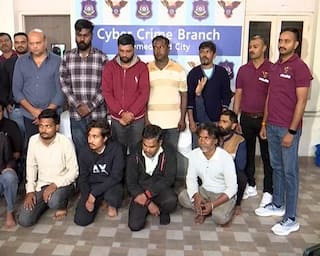 અમદાવાદમાં પોર્ન વીડિયોના નામે 82 વર્ષના વૃદ્ધને ‘ડિજિટલ અરેસ્ટ’ કરી 7.12 કરોડ પડાવ્યા, છેતરપિંડીનો કિસ્સો વાંચી હચમચી જશો