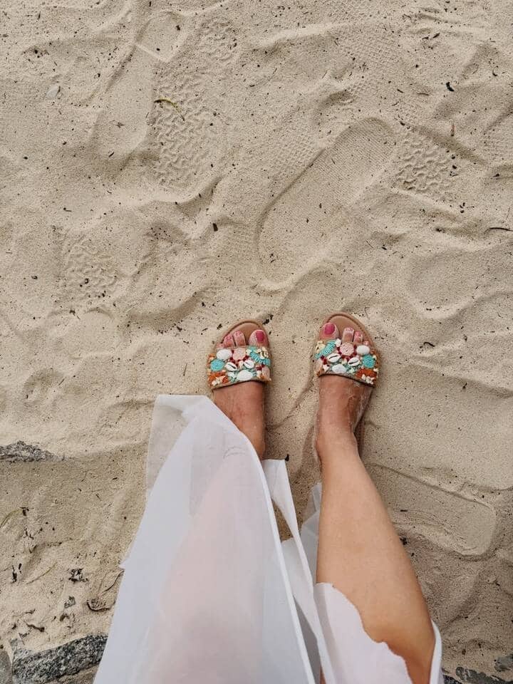 तस्वीरें शेयर करते हुए अभिनेत्री ने कैप्शन में लिखा,