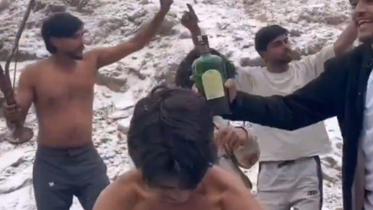 Shirtless Tourists Dance On Snowbound Himachal Road, Video Sparks Outrage Online