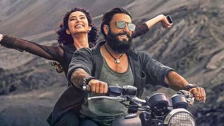 धुरंधर या चित्रपटाची 31 दिवसांत एकूण कमाई 772.5 कोटी रूपये झाली आहे.
