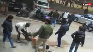 लक्ष्मी नगर की घटना पर अजीब बयान, AAP विधायक का दावा- प्रदूषण की वजह से हुआ, BJP बोली- जागरूकता अभियान चलाएंगे