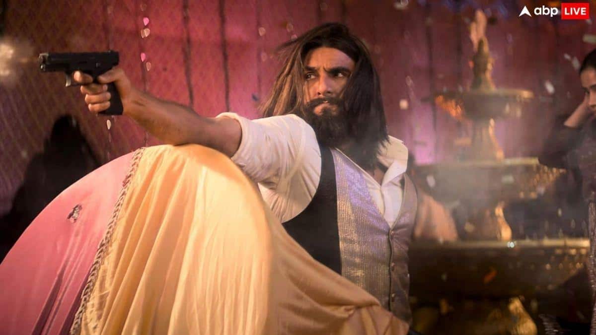 Dhurandhar BO Day 33: अब पटरी से उतरी 'धुरंधर', घट रही कमाई, लेकिन 1.55 करोड़ कमाते ही रच देगी इतिहास, बना डालेगी ये रिकॉर्ड