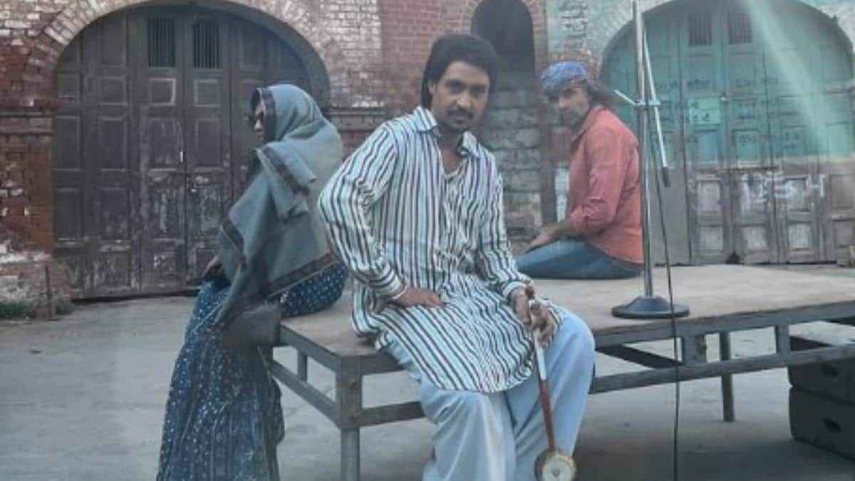 Imtiaz Ali Wishes Diljit Dosanjh On Birthday, Shares Unseen Chamkila Set Photo