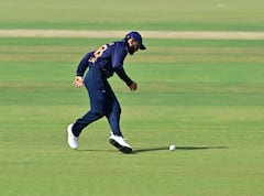 Virat Kohli News : न्यूझीलंड ODI मालिकेच्या आधी विराट कोहलीचा चकित करणारा निर्णय, विजय हजारे ट्रॉफीत नेमकं काय घडलं?, जाणून घ्या