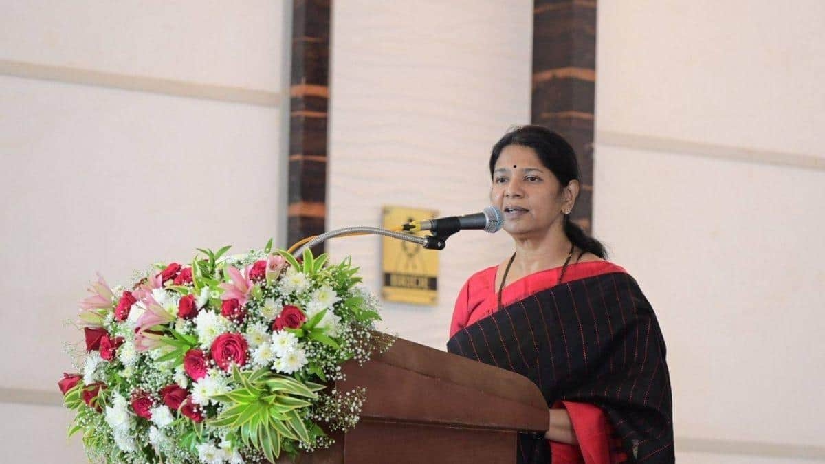 Kanimozhi Karunanidhi : ’சட்டமன்ற தேர்தலில் போட்டியிடும் கனிமொழி?’ இறுதி பட்டியலில் 3 தொகுதிகள்..!