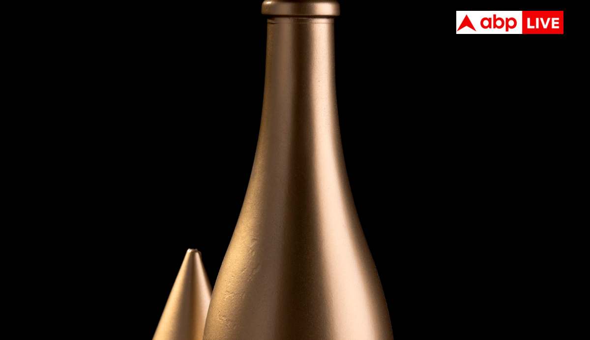 कॉपर या कांच की बोतल... किसमें पानी पीना बेस्ट? जानें फायदे-नुकसान और मिथ से जुड़ी हर बात