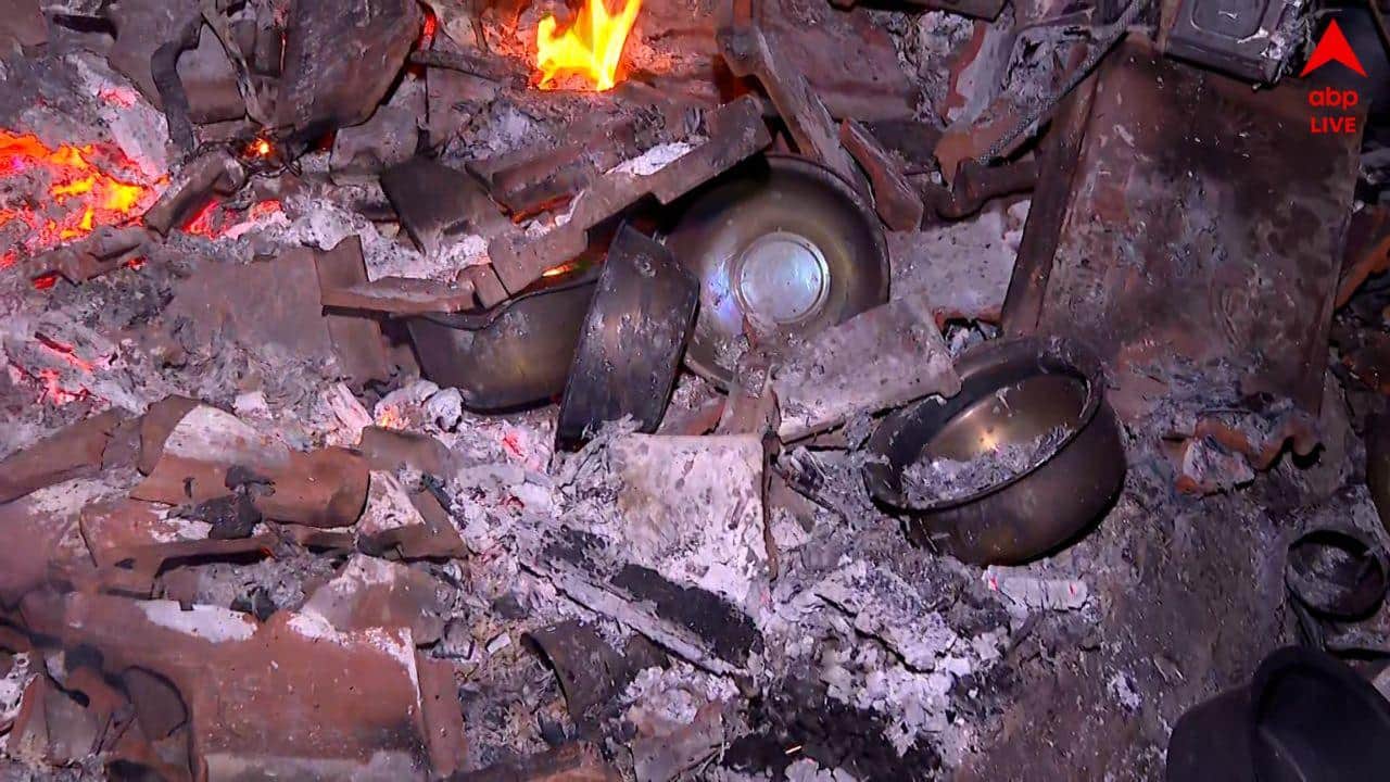 Anandapur News: 'সরকার থেকে লাগানো হয়েছে', নোনাডাঙায় বিধ্বংসী আগুন নিয়ে অভিযোগ স্থানীয়ের; কান্নায় ভাঙলেন অনেকে