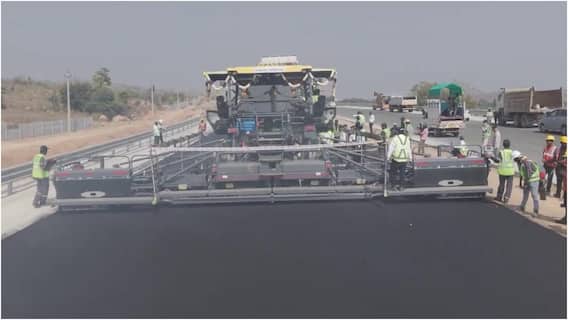 AP CM Chandrababu: ఏపీలో హైవేల నిర్మాణంలో 2 గిన్నిస్ రికార్డులు నమోదు: సీఎం చంద్రబాబు హర్షం