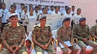 Chhattisgarh:સુકમામાં 26 નક્સલીઓએ કર્યું સરેન્ડર, 13 માઓવાદીઓ પર હતુ 65 લાખનું ઈનામ