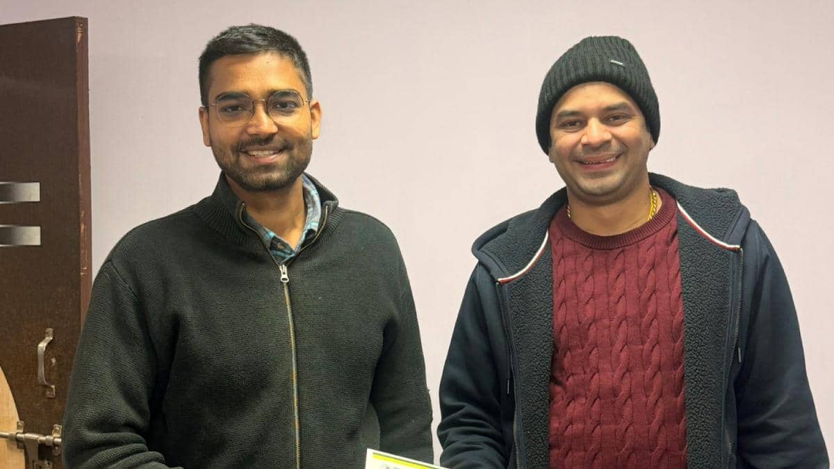 मकर संक्रांति वाली पॉलिटिक्स: पिता की राह पर तेज प्रताप यादव! दही-चूड़ा भोज के क्या हैं मायने?