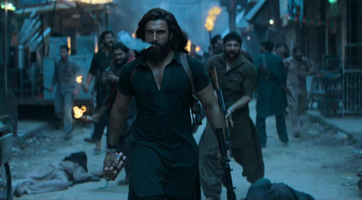 Hrithik Roshan- Ranveer Singh overtakes Ranbir Kapoor, made such a record with the success of 'Dhurandhar'