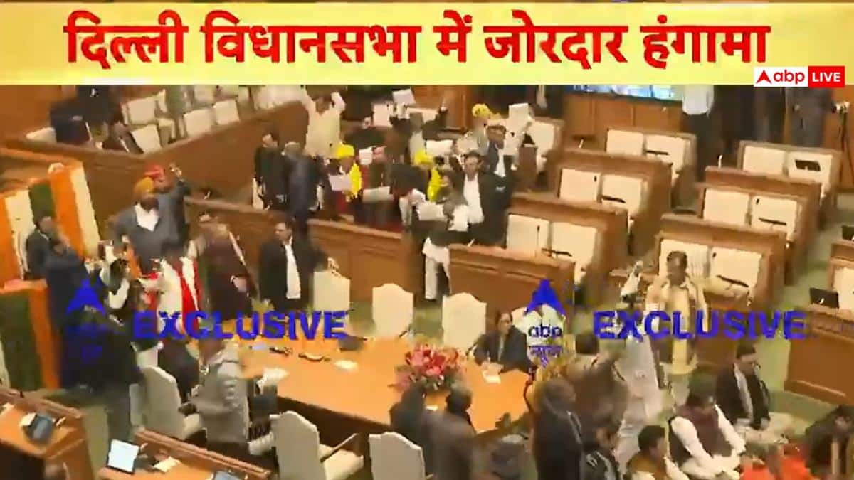 दिल्ली विधानसभा में हंगामा, AAP की मांग- कपिल मिश्रा की सदस्यता रद्द हो, बीजेपी बोली- आतिशी को अयोग्य ठहराएं