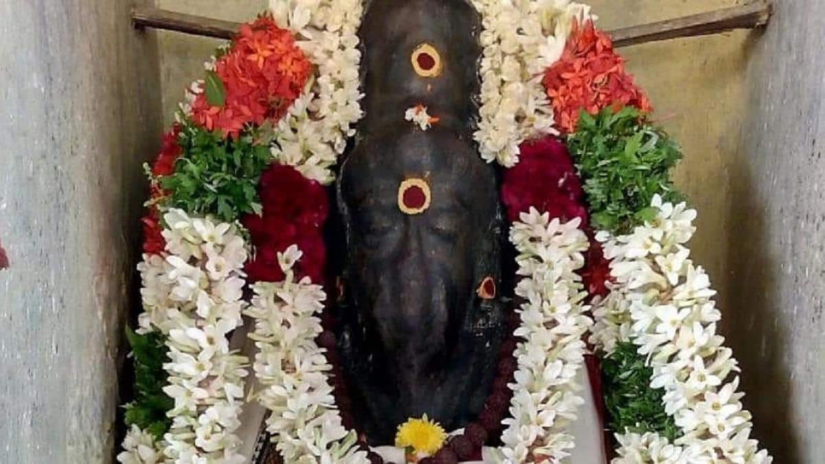 சட்டுன்னு வந்து வேண்டிக்கோங்க... பட்டுன்னு திருமண மாலை வந்து தோள் சேரும்: அந்த தலம் எது தெரியுங்களா? 